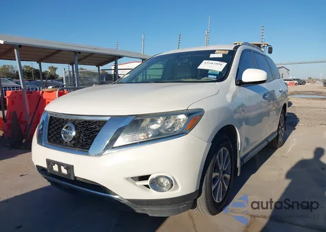 2015 Nissan Pathfinder Sv z USA, uszkodzony, nr VIN 5N1AR2MN7FC720166